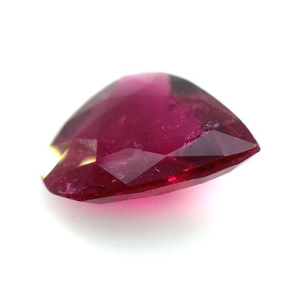 GIA Certified Red Tourmaline or Rubellite 7.04ct - Picture 5 of 7